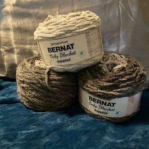 3 Skeins Bernat Baby Blanket Dappled, New. Full Skeins. Super Soft.